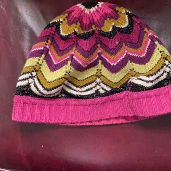 Missoni for Target  Zig Zag Multicolor Winter Beanie - Picture 2 of 4